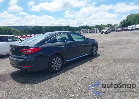 2016 Hyundai Sonata Limited z USA, uszkodzony, nr VIN 5NPE34AFXGH261673